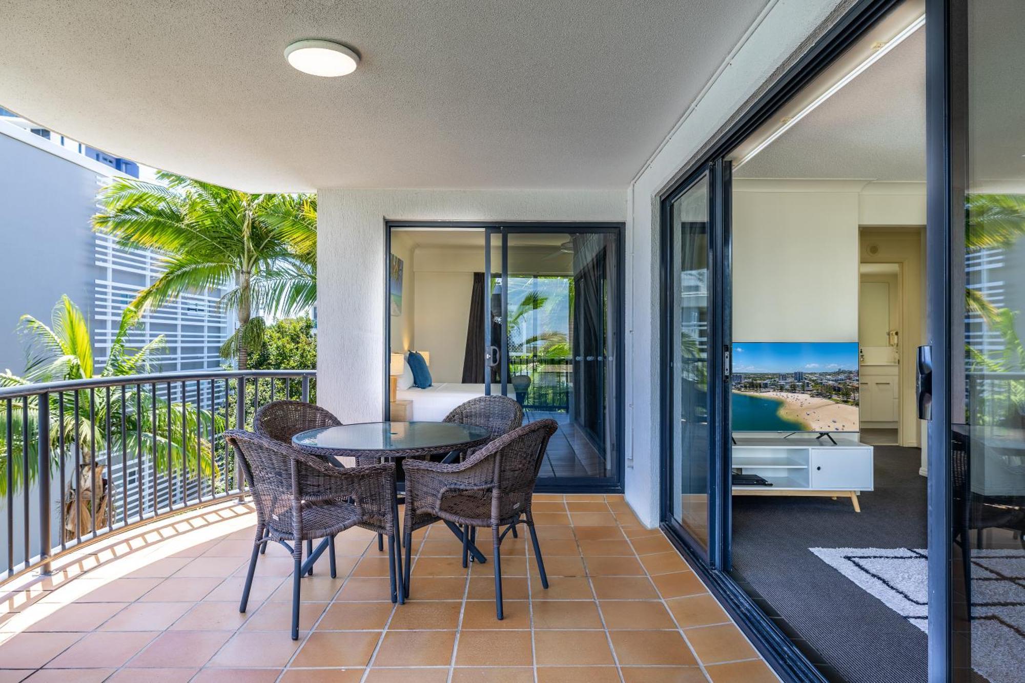Belaire Place Motel Apartments Caloundra Bagian luar foto