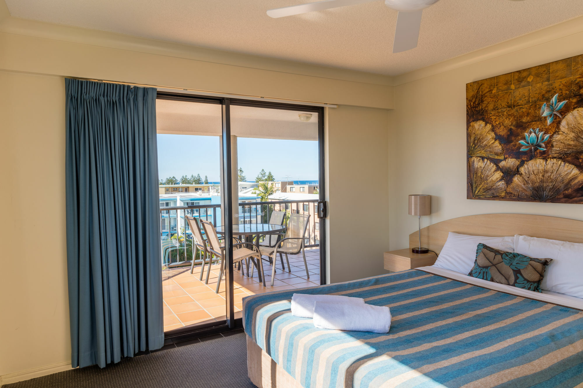 Belaire Place Motel Apartments Caloundra Bagian luar foto