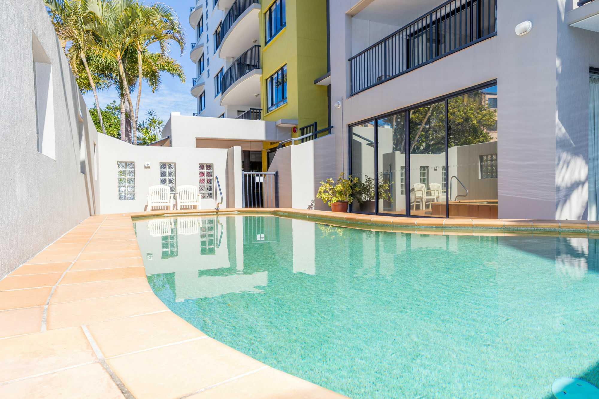Belaire Place Motel Apartments Caloundra Bagian luar foto